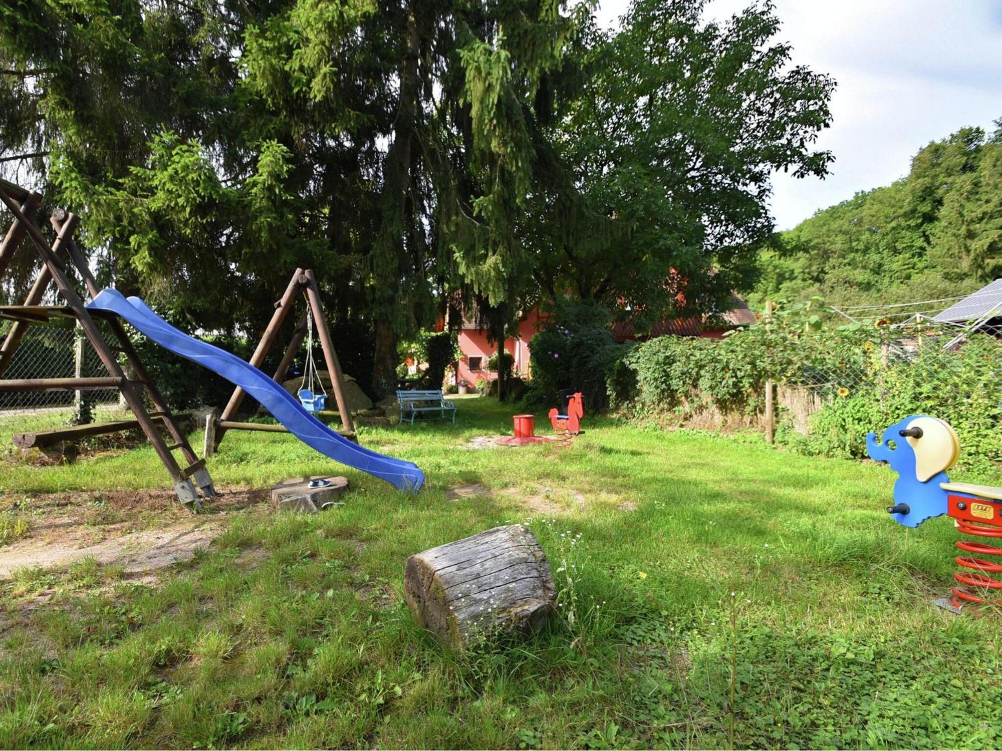 Countryside Apartment With Garden شالشتاد المظهر الخارجي الصورة